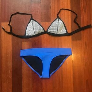 Triangl Bikini Set